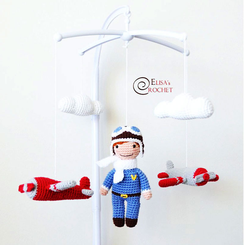 Học móc mẫu treo nôi chú phi công cho bé trai