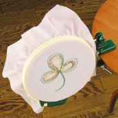 Khung thêu kẹp xoay 360 độ Clover Turn Hoop 18cm Art 57493